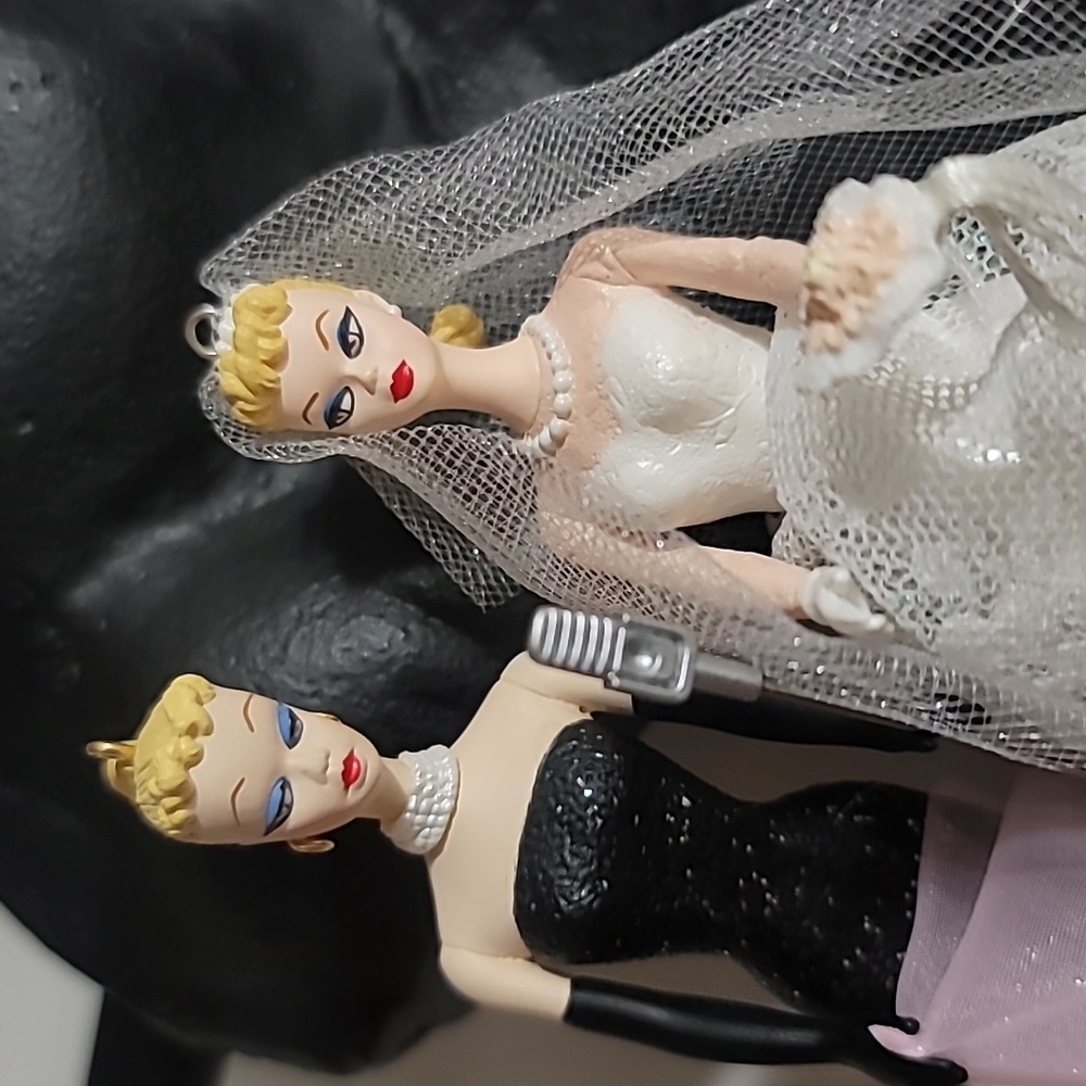 HALLMARK BARBIE ORNAMENTS VINTAGE 90's SET OF FOUR CHRISTMAS HOLIDAY BARBIECORE - Picture 7 of 15
